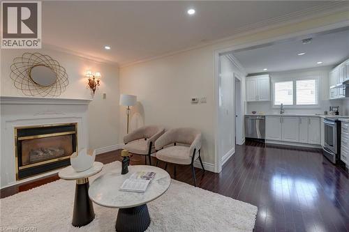 207 Christopher Drive, Cambridge, ON - Indoor Photo Showing Living Room With Fireplace