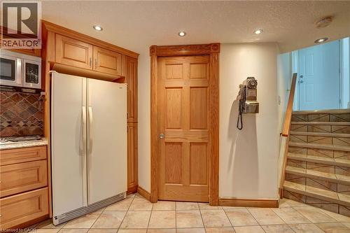 207 Christopher Drive, Cambridge, ON - Indoor Photo Showing Other Room