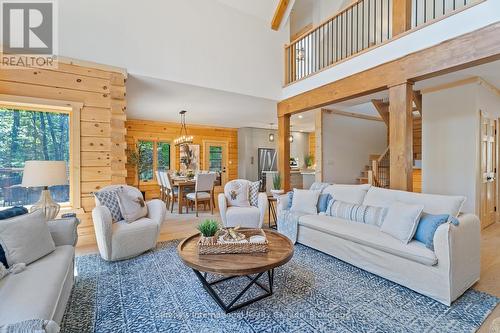 15 - 1213 Camp Jackson Road, Muskoka Lakes (Medora), ON - Indoor Photo Showing Living Room