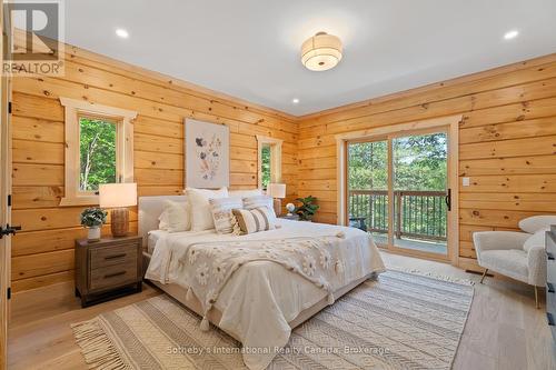 15 - 1213 Camp Jackson Road, Muskoka Lakes (Medora), ON - Indoor Photo Showing Bedroom