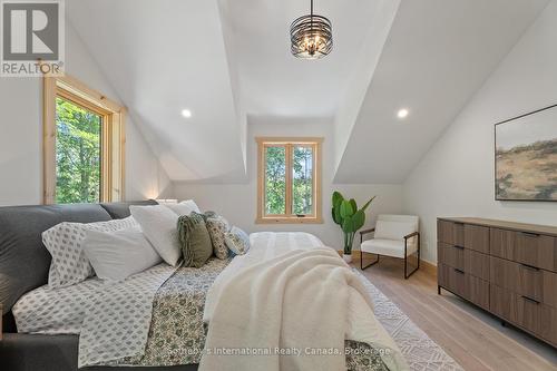 15 - 1213 Camp Jackson Road, Muskoka Lakes (Medora), ON - Indoor Photo Showing Bedroom