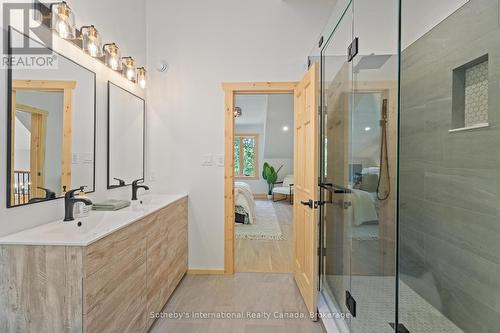 15 - 1213 Camp Jackson Road, Muskoka Lakes (Medora), ON - Indoor Photo Showing Bathroom
