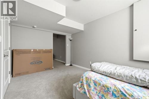 4217 E Keller Avenue, Regina, SK - Indoor