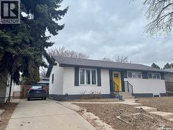 1113 Wilson CRESCENT  Saskatoon, SK S7J 2M7