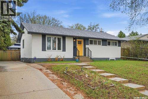 1113 Wilson Crescent, Saskatoon, SK - Outdoor