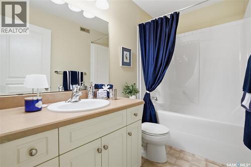 1642 Wingert Drive, Regina, SK - Indoor Photo Showing Bathroom