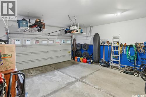 1642 Wingert Drive, Regina, SK - Indoor Photo Showing Garage