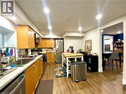 Kitchen - 358 Dundas Street E, Hamilton, ON - Indoor Photo Showing Kitchen