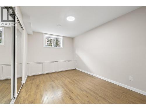 1638 Lindsay Drive, Kelowna, BC - Indoor Photo Showing Other Room