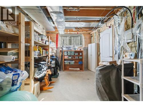 1638 Lindsay Drive, Kelowna, BC - Indoor Photo Showing Basement