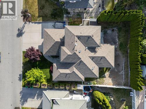 1638 Lindsay Drive, Kelowna, BC - Outdoor