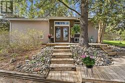 30 STOCKDALE ROAD Quinte West (Murray Ward), ON K8V 5P6