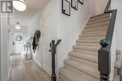 1159 Barclay Circle, Milton, ON - Indoor Photo Showing Other Room