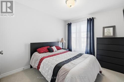 520 Stadacone Row, Ottawa, ON - Indoor Photo Showing Bedroom