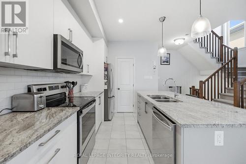 520 Stadacone Row, Ottawa, ON - Indoor Photo Showing Kitchen With Stainless Steel Kitchen With Double Sink With Upgraded Kitchen