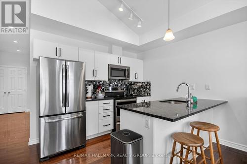 F - 849 Blackcomb Private, Ottawa, ON - Indoor Photo Showing Kitchen With Stainless Steel Kitchen