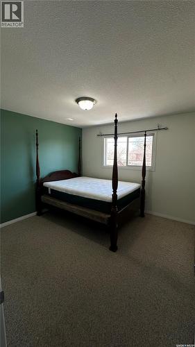 13 1437 1St Street, Estevan, SK - Indoor Photo Showing Bedroom