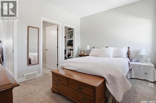 1407 Hughes Drive, Saskatoon, SK - Indoor Photo Showing Bedroom