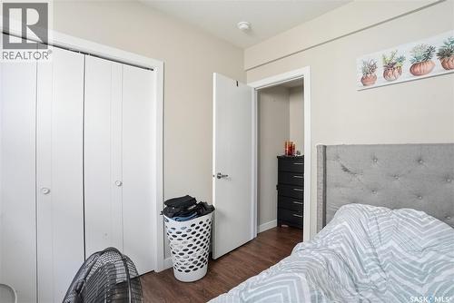 1407 Hughes Drive, Saskatoon, SK - Indoor Photo Showing Bedroom
