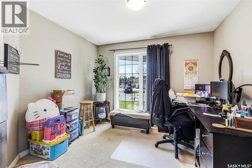 2827 Meadow Park Crescent E, Regina, SK - Indoor Photo Showing Office