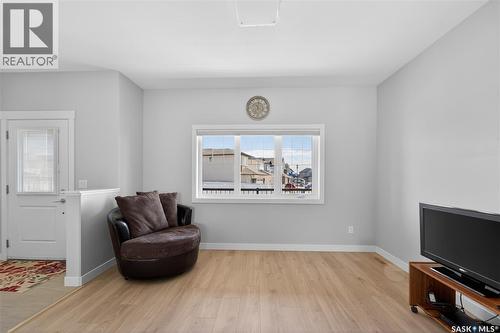 3136 Crosbie Crescent, Regina, SK - Indoor