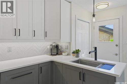 203 Gustin Crescent, Saskatoon, SK - Indoor Photo Showing Kitchen With Double Sink