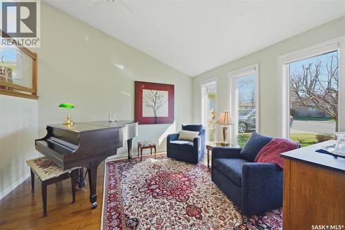 203 Gustin Crescent, Saskatoon, SK - Indoor