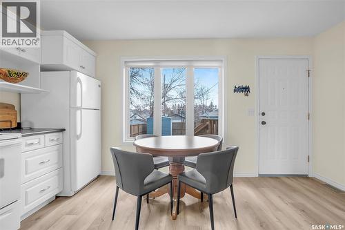 1122 12Th Street E, Saskatoon, SK - Indoor Photo Showing Dining Room