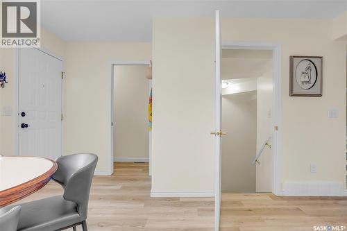 1122 12Th Street E, Saskatoon, SK - Indoor