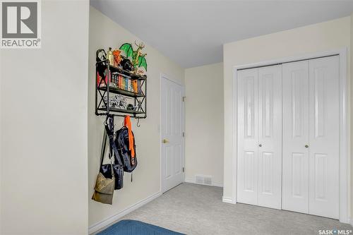1122 12Th Street E, Saskatoon, SK - Indoor