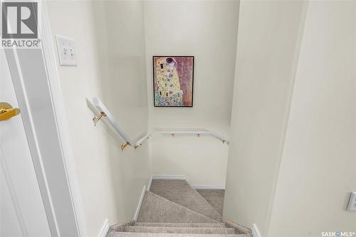 1122 12Th Street E, Saskatoon, SK - Indoor