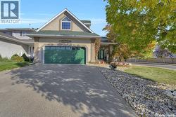 1684 Fenwick CRESCENT N  Regina, SK S4X 4N4
