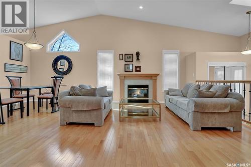 1684 Fenwick Crescent N, Regina, SK - Indoor Photo Showing Living Room With Fireplace