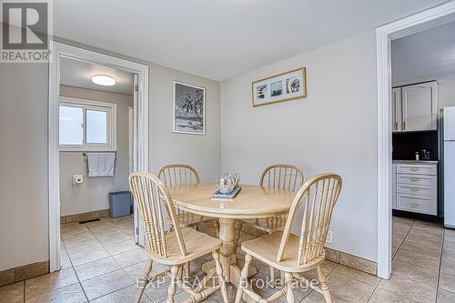727 Barton Street, Hamilton, ON - Indoor Photo Showing Dining Room