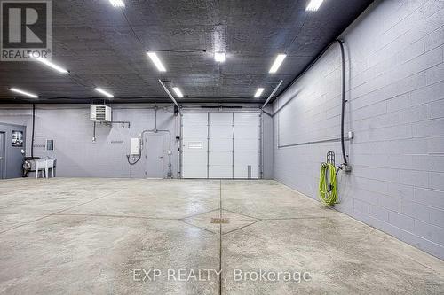 727 Barton Street, Hamilton, ON - Indoor Photo Showing Garage