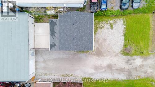 727 Barton Street, Hamilton, ON - Outdoor