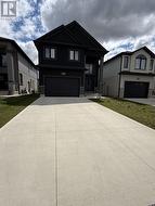 # UPPER - 2269 SOUTHPORT CRESCENT London South (South U), ON N6M 0H9