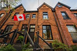 92 HAMILTON STREET Toronto, ON M4M 2C8