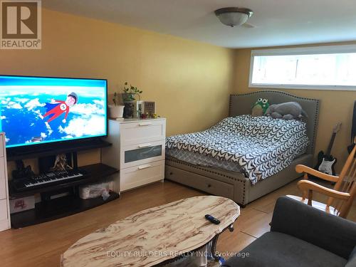 1340 Cedar St. West Street W, Oshawa, ON - Indoor Photo Showing Bedroom