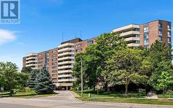407 - 40 BAIF BOULEVARD Richmond Hill, ON L4C 5M9