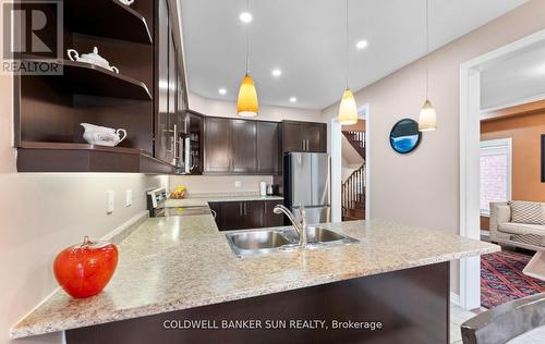 164 Canada Drive, Vaughan, ON - Indoor Photo Showing Kitchen With Double Sink With Upgraded Kitchen