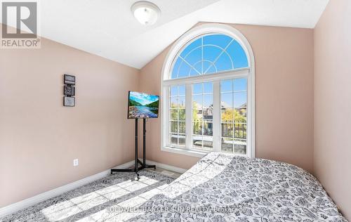 164 Canada Drive, Vaughan, ON - Indoor Photo Showing Bedroom