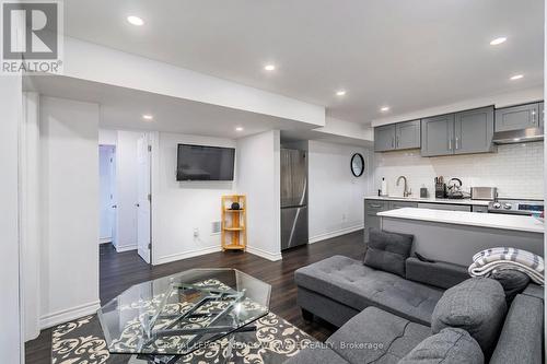 11 Cranbrook Crescent, Vaughan, ON - Indoor