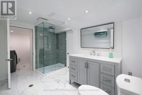 11 Cranbrook Crescent, Vaughan, ON - Indoor Photo Showing Bathroom