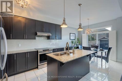 11 Cranbrook Crescent, Vaughan, ON - Indoor Photo Showing Kitchen With Stainless Steel Kitchen With Double Sink With Upgraded Kitchen