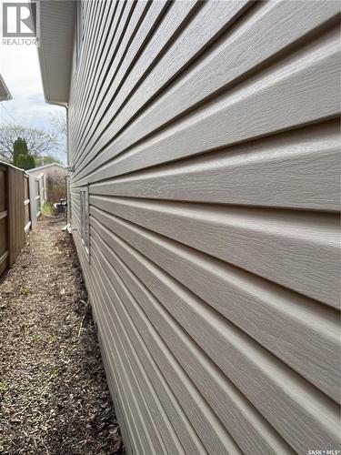 425 Y Avenue S, Saskatoon, SK - Outdoor