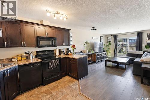 102 1501 15Th Street E, Prince Albert, SK - Indoor Photo Showing Kitchen