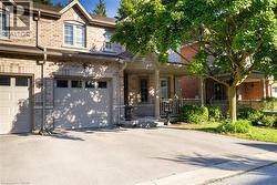 25 HAMILTON Street S Unit# 29  Waterdown, ON L8B 0L1