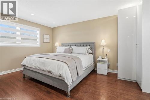 1765 Featherston Court, Mississauga, ON - Indoor Photo Showing Bedroom