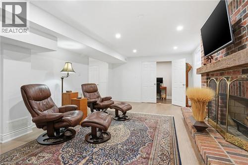 1765 Featherston Court, Mississauga, ON - Indoor With Fireplace